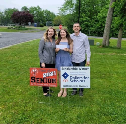 Baldwinsville Central School student recieves scholarship from Baldwinsville Kiwanis